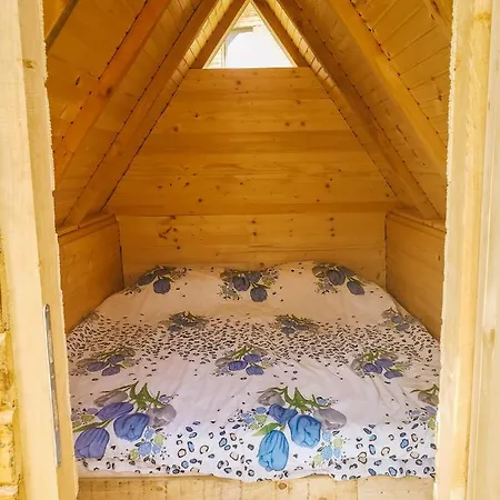 Camp Sutjeska Тьентиште