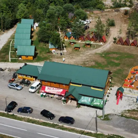 Camp Sutjeska * Тьентиште